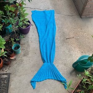 Blue mermaid tail crochet blanket